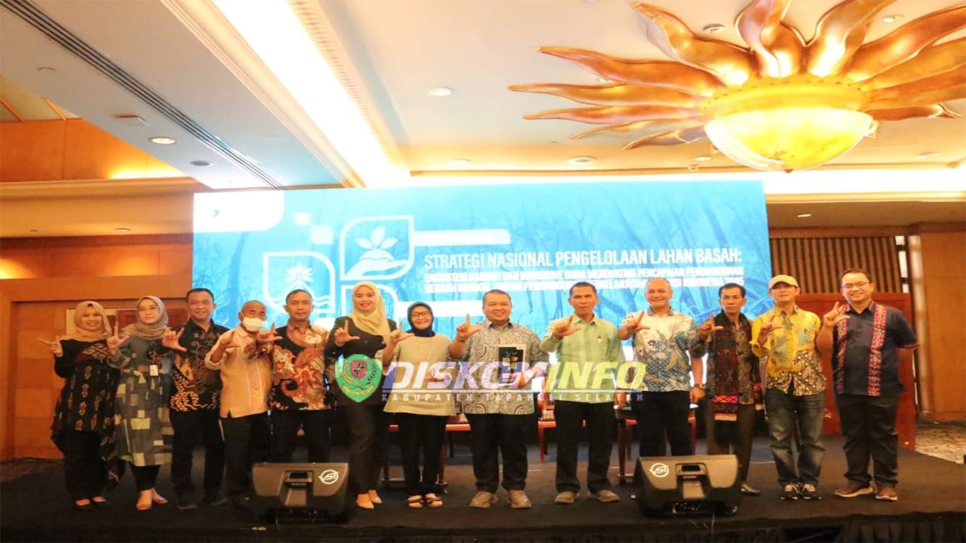 Bupati Tapanuli Selatan Hadiri Peluncuran Dokumen Strategi Nasional Pengelolaan Lahan Basah Ekosistem Gambut dan Mangrove 