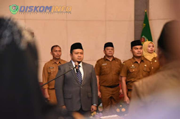 Usai Melantik, Bupati Dolly Minta Aparat Tapsel Untuk Bekerja Dengan Maksimal