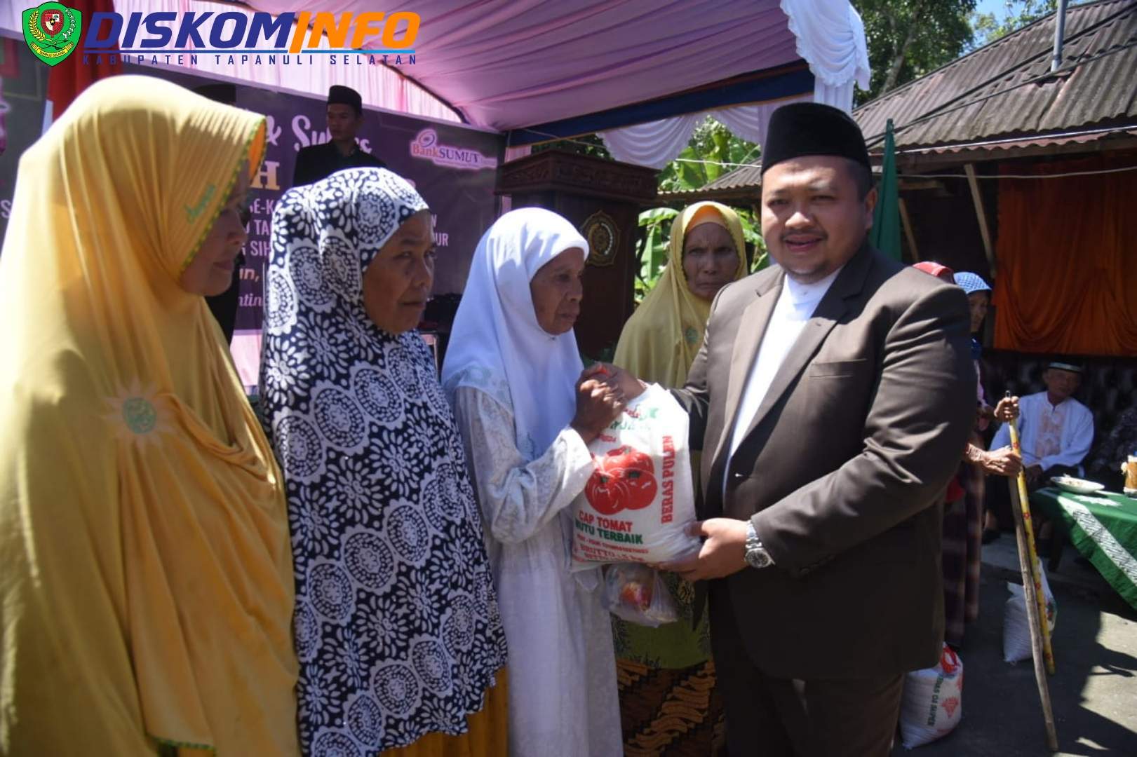 Bupati Tapsel Hadiri Tabligh Akbar dan Peresmian Masjid Taqwa Muhammadiyah Ilyas Nur