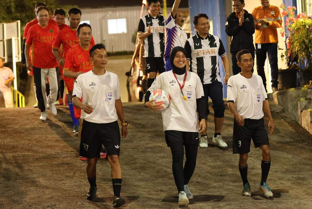 Bupati dan Wakil Bupatl Giatkan Safari Sepakbola