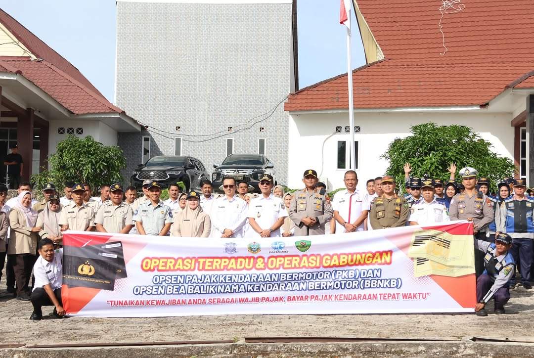 Bupati Tapsel : Penegakan Pajak Kendaraan Harus Dimulai dari Pemerintah