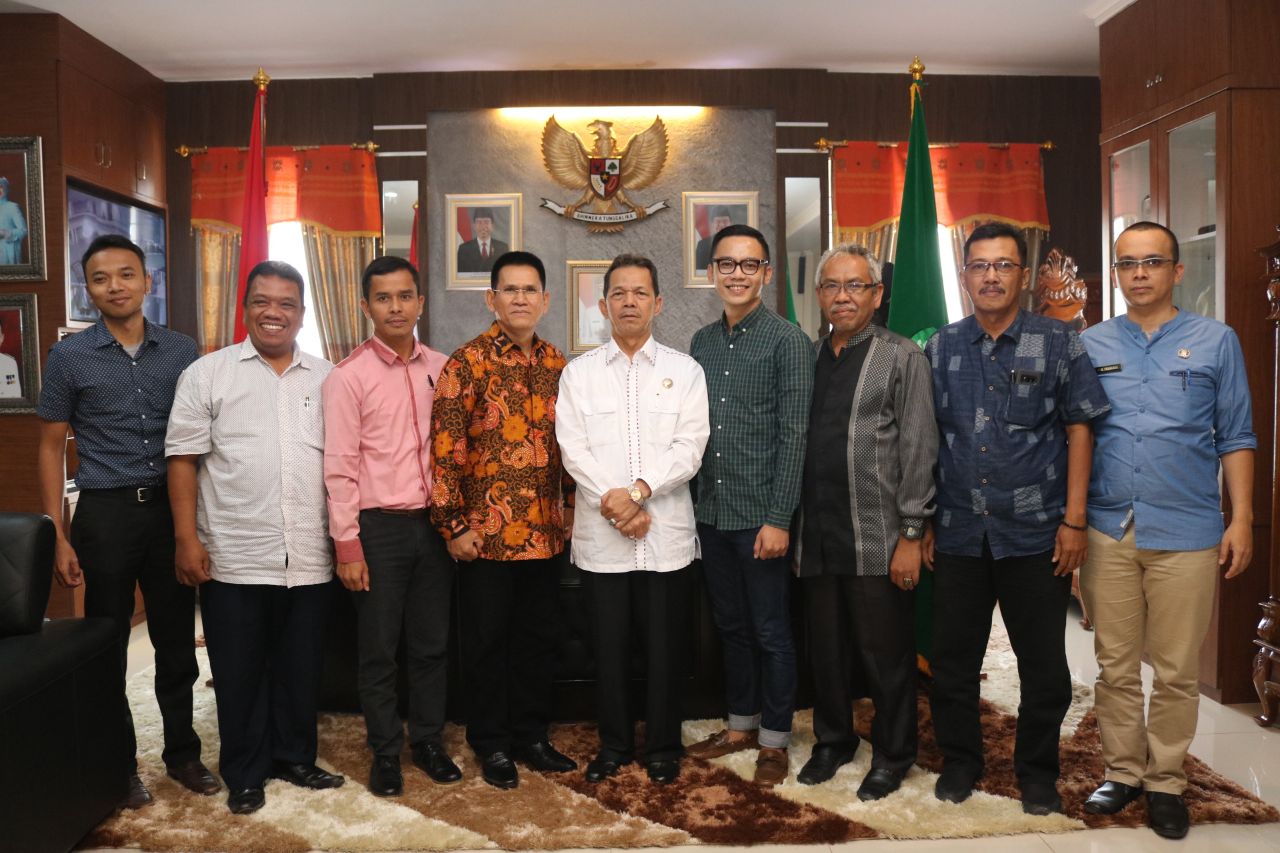 Bupati Tapsel Terima Kunjungan Perwakilan PT SOL